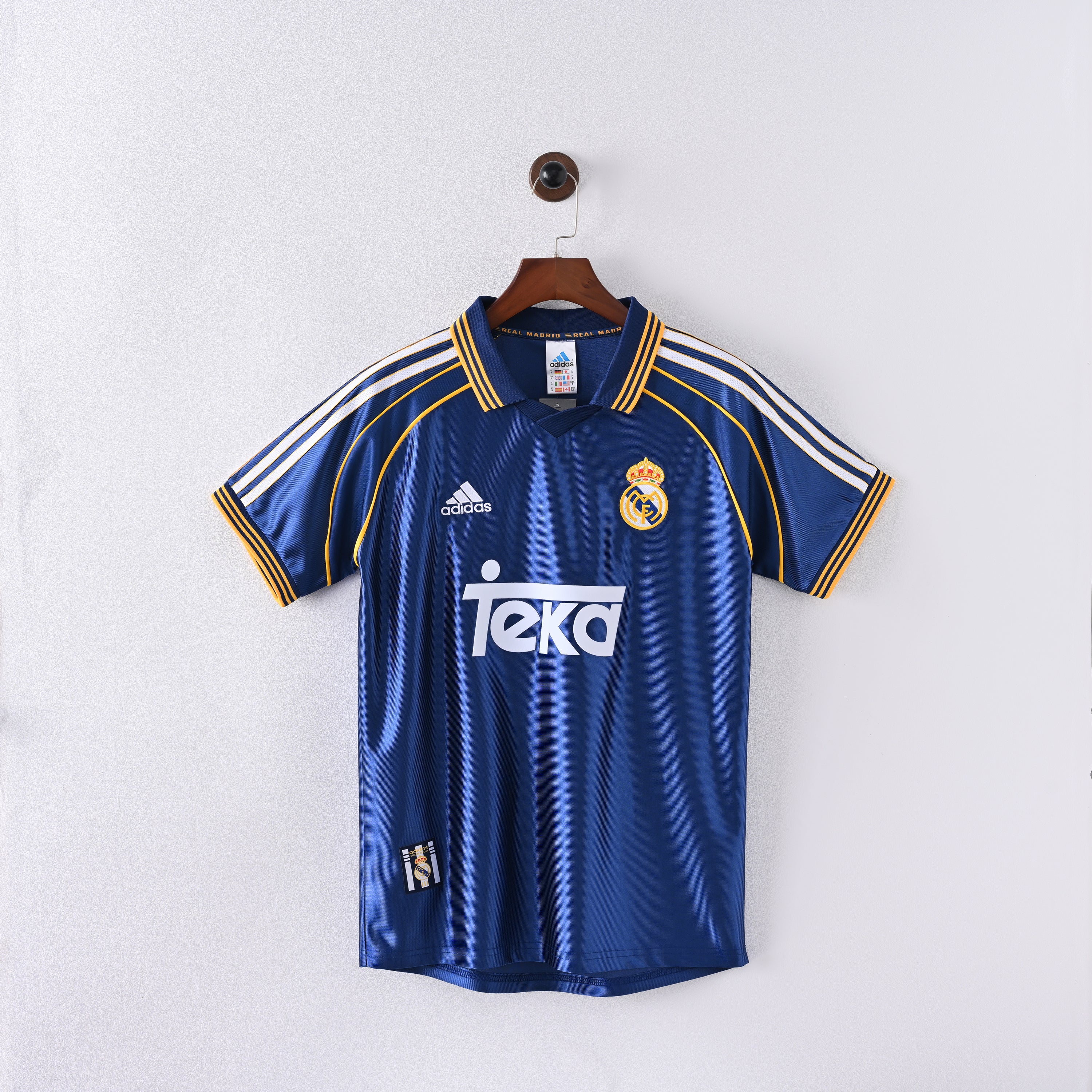 Real Madrid 98-99 Third kit