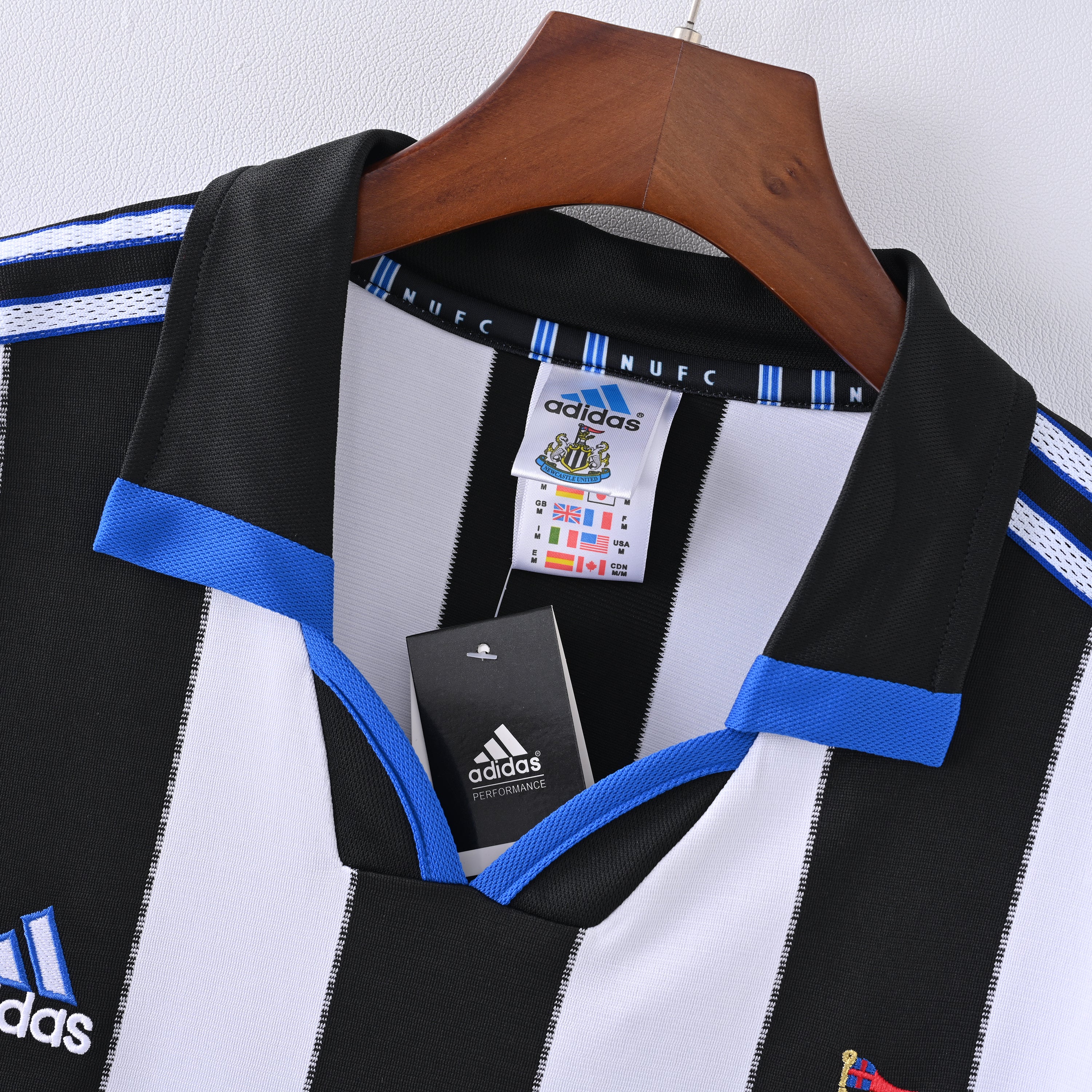 New Castle 99-00 Home