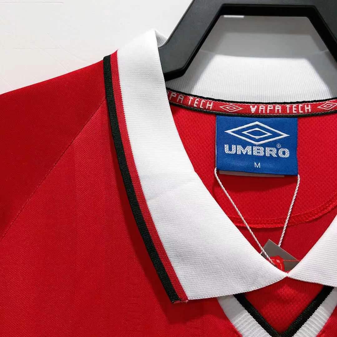 Man United 1999 Champions league winning Home kit