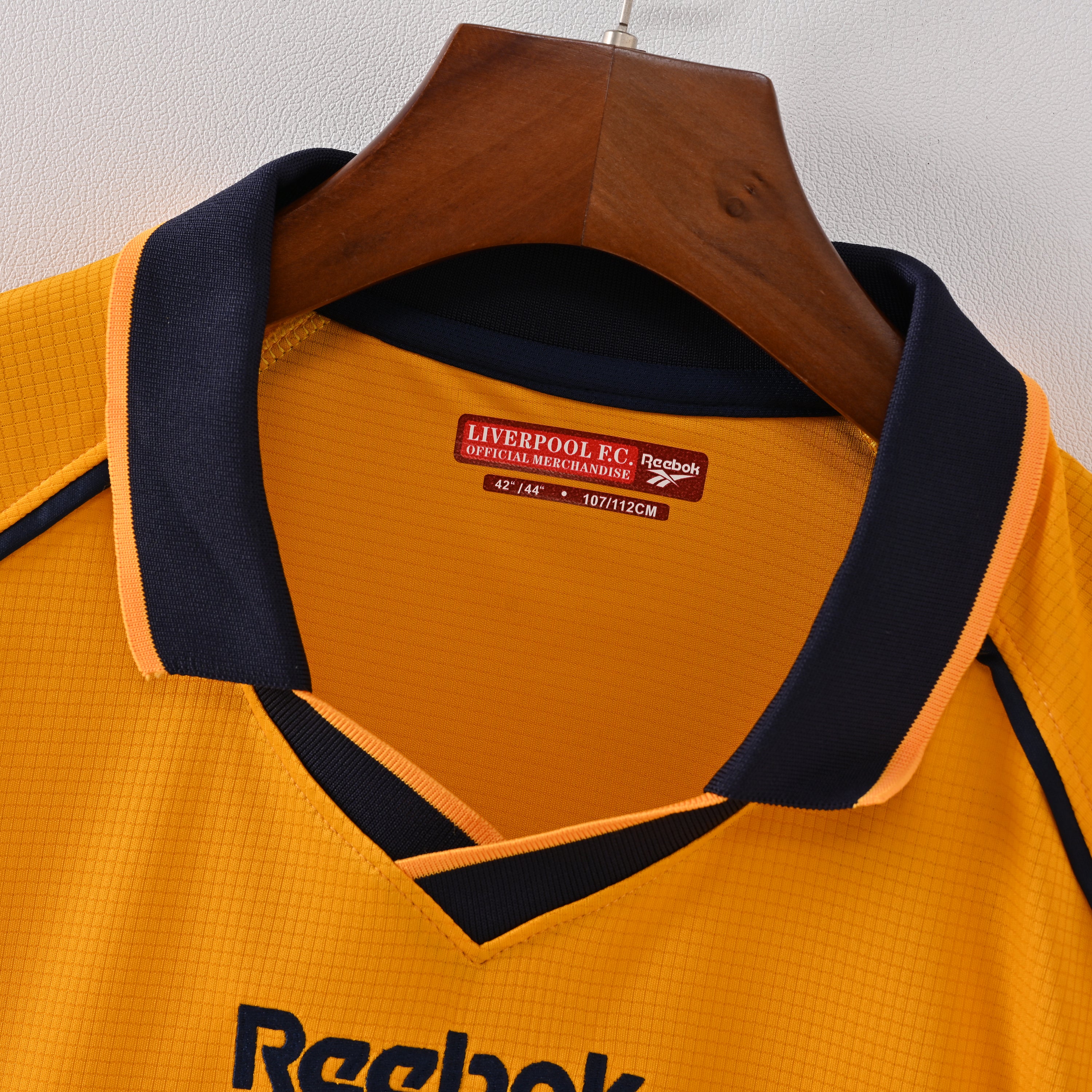 Liverpool 00-01