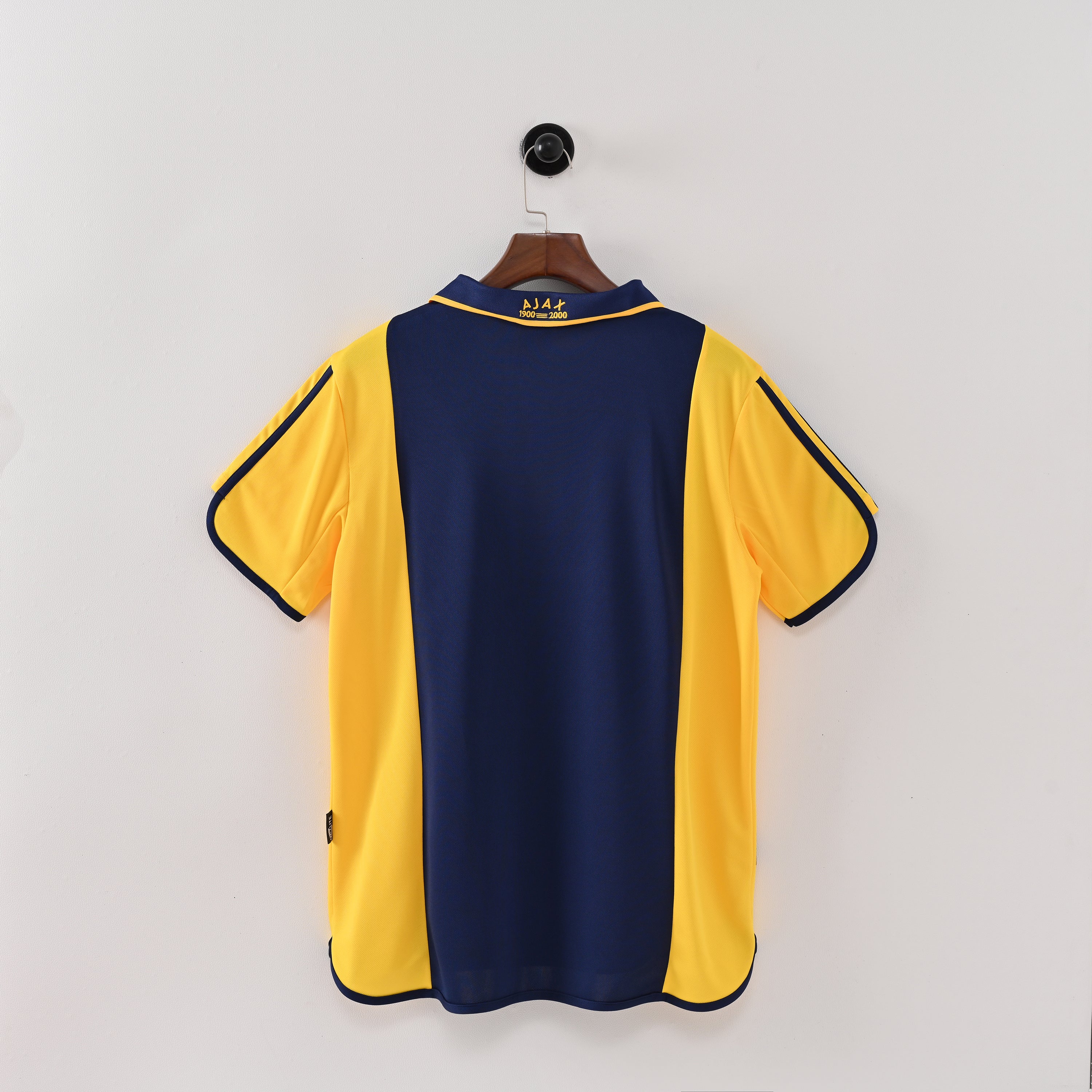 Ajax 01-02 Home
