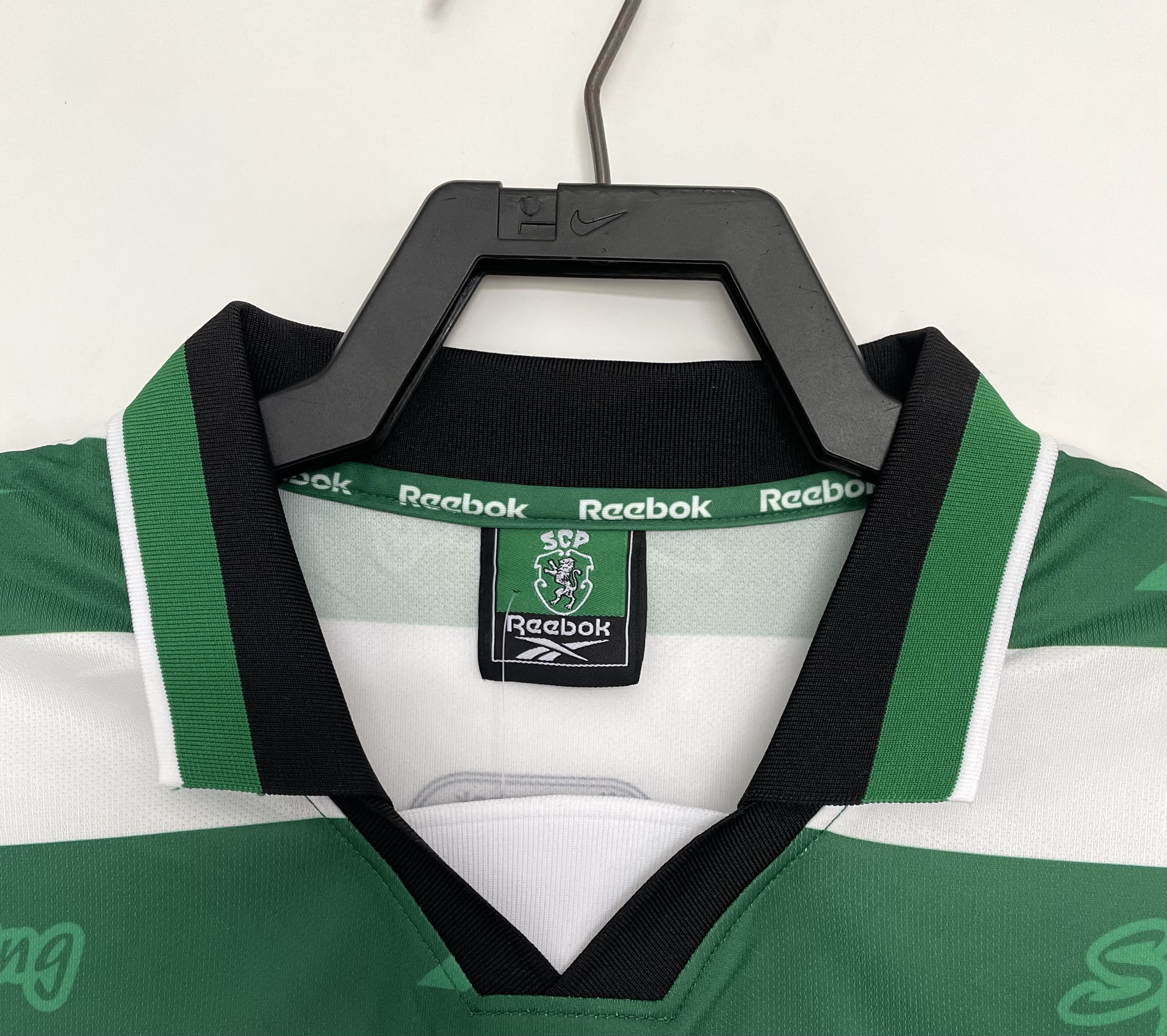 Sporting Lisbon 99-00 Home