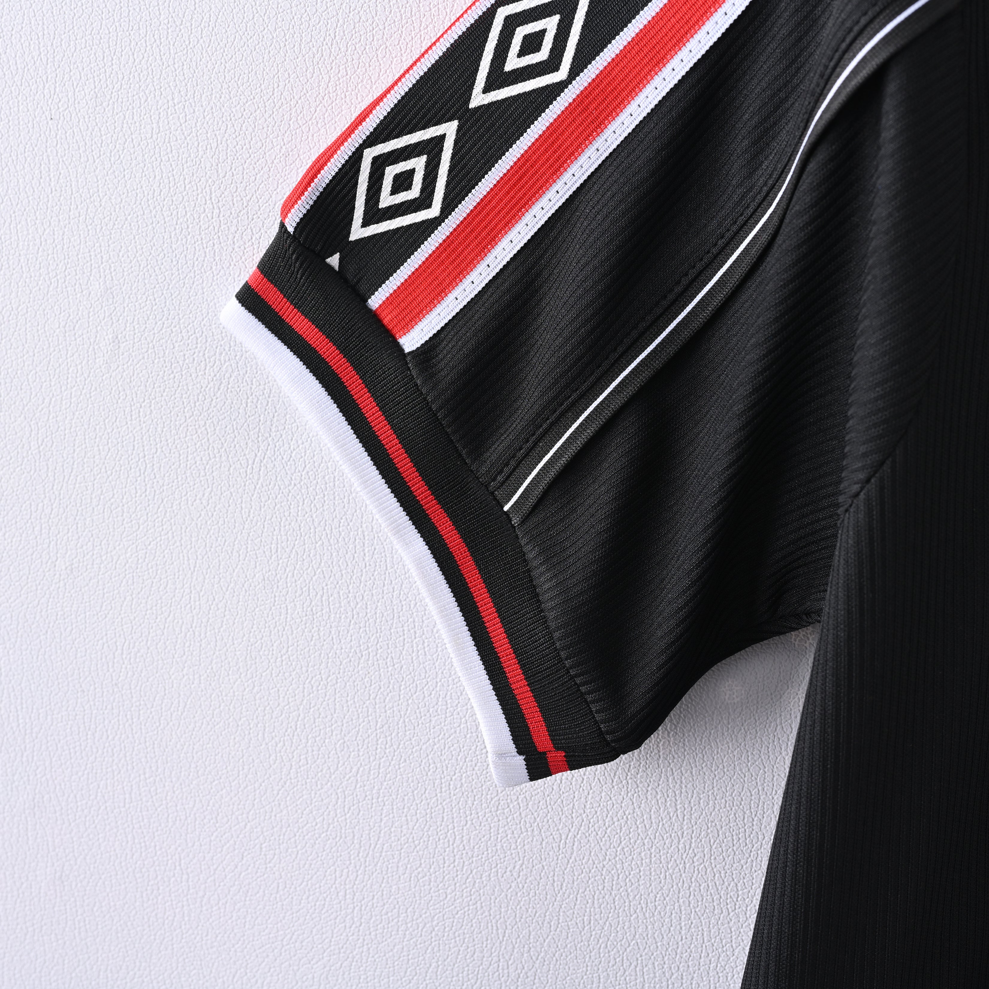 Man United 98-99 away kit