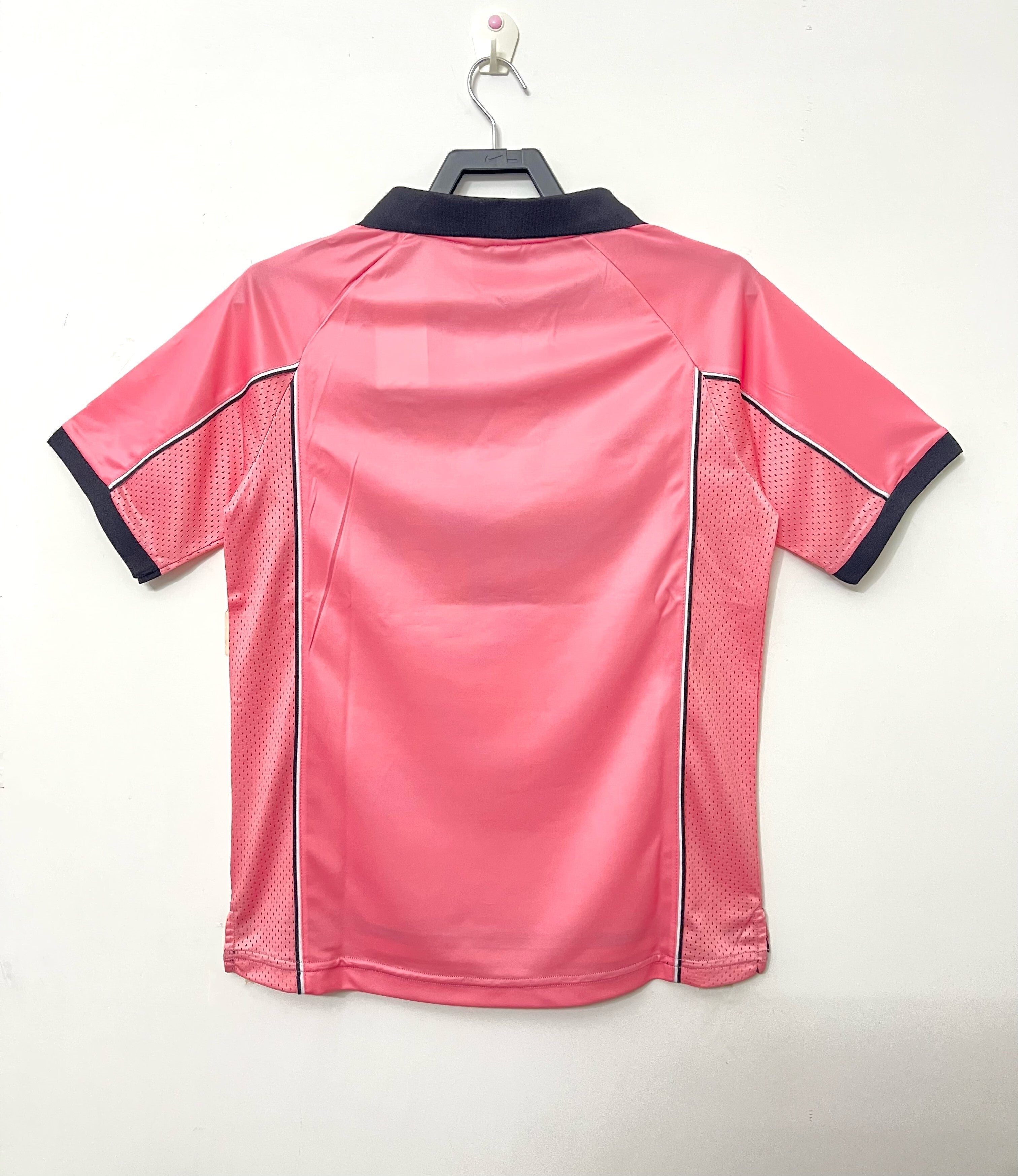 Juventus 96-97 Away