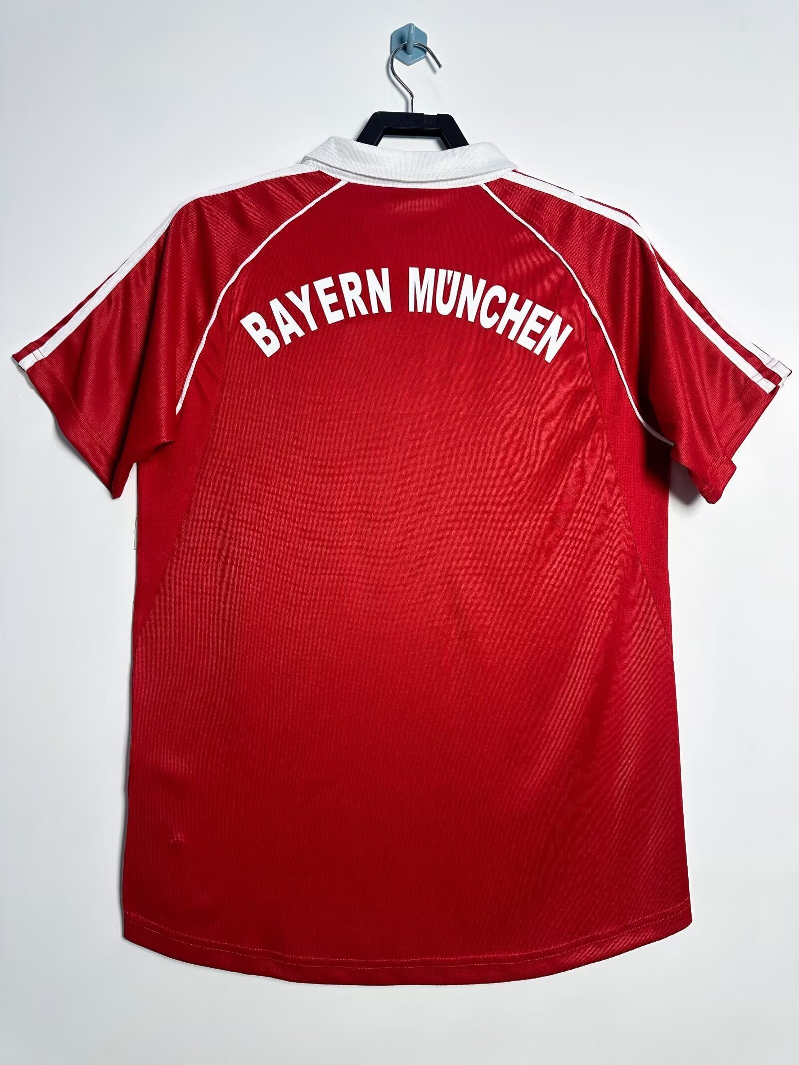 Bayern Munich 2005-2006 home