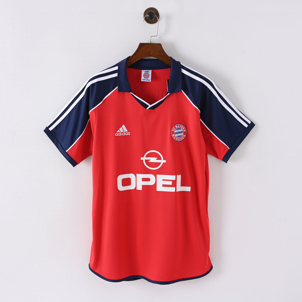Bayern Munich 99-00 home kit
