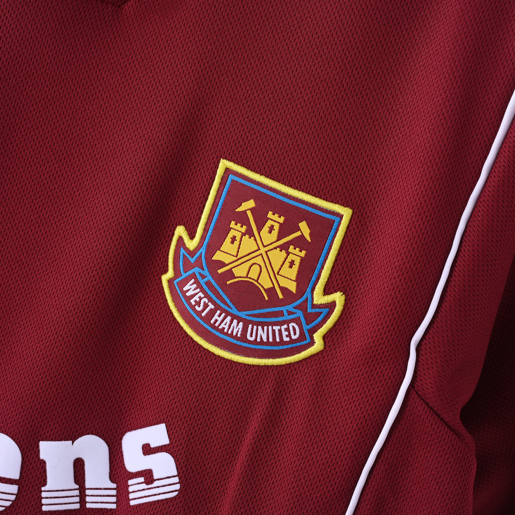 West Ham 1999-01 home kit