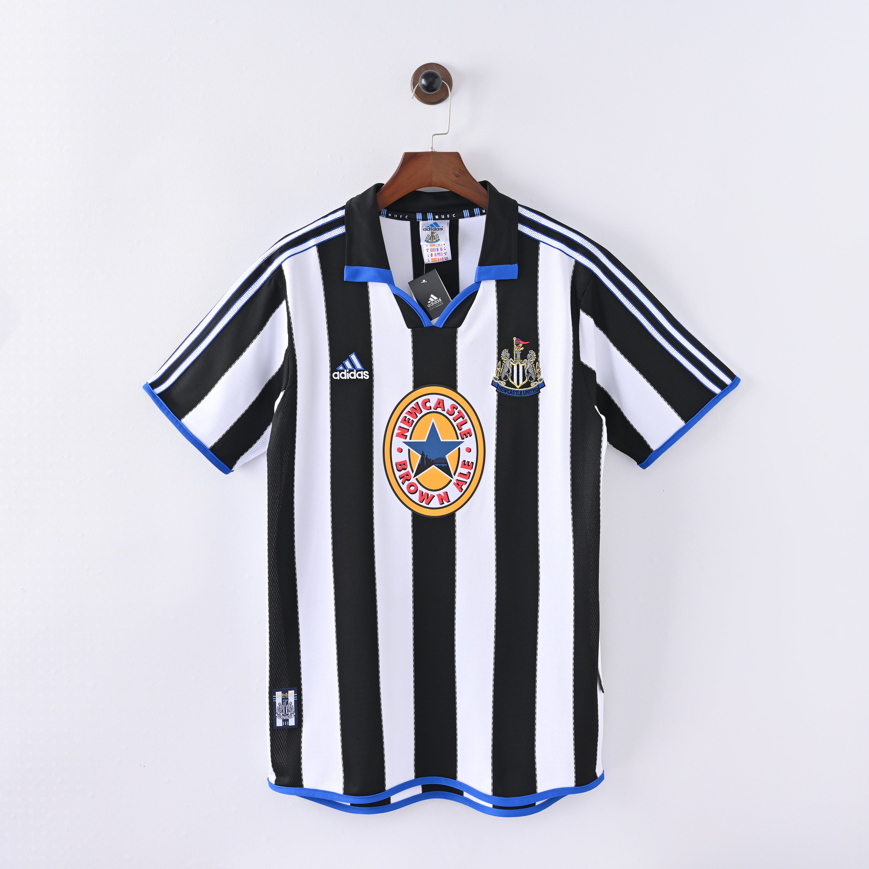 New Castle 99-00 Home