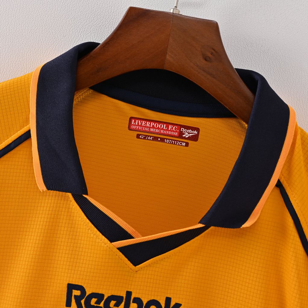 Liverpool 00-01