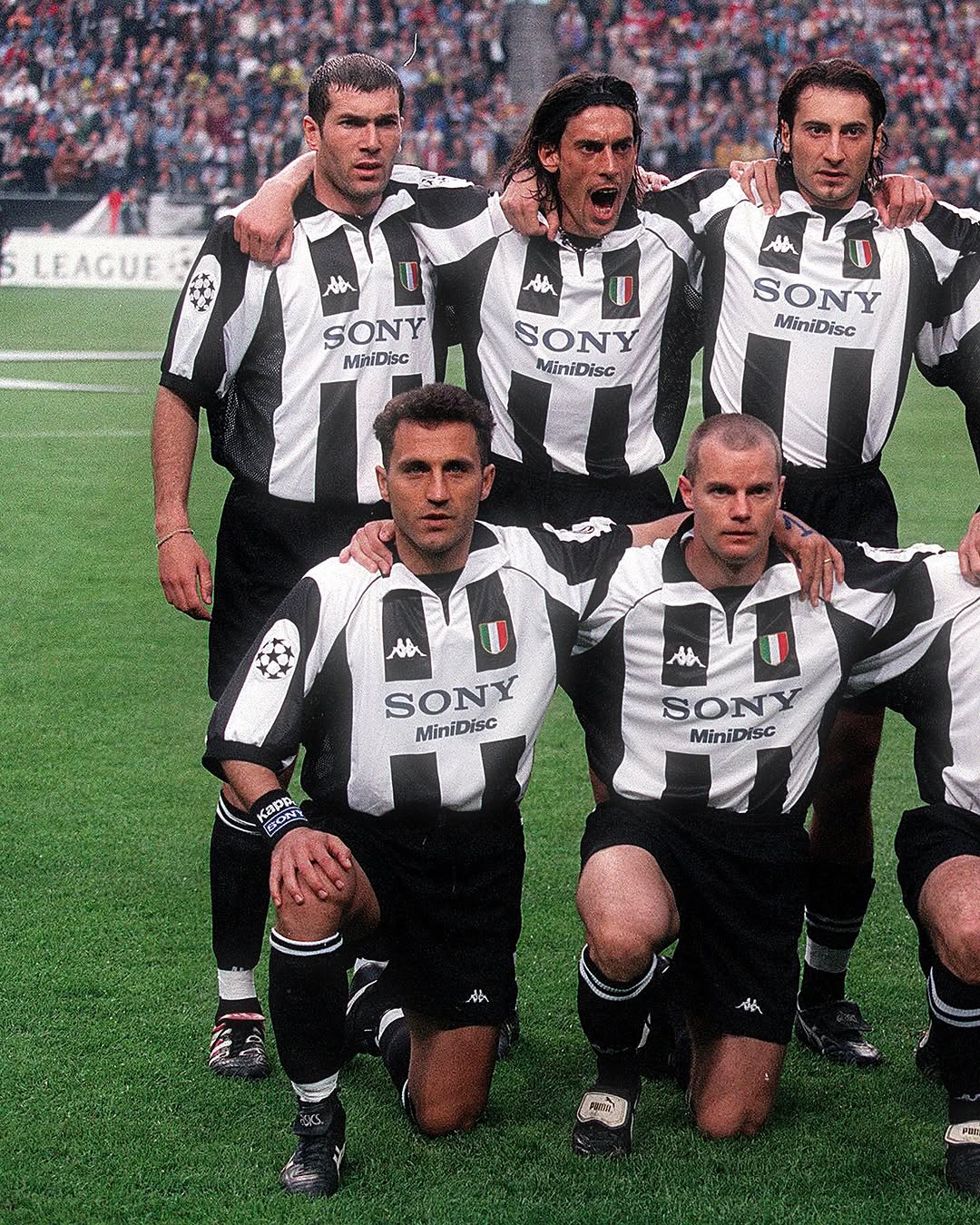 Juventus 97-98 Home