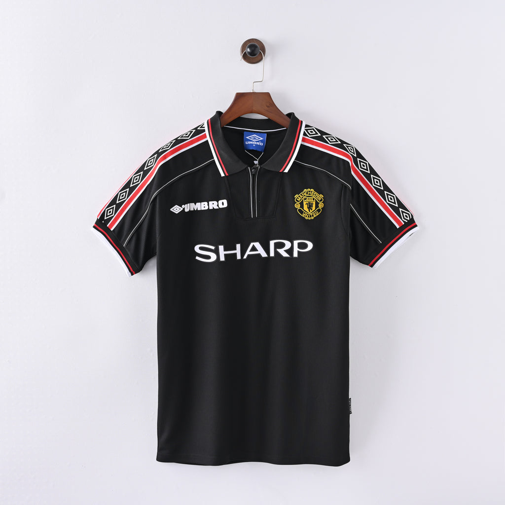Man United 98-99 away kit